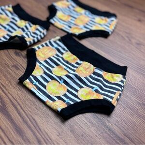 9-12m Halloween jack-o’-lantern bummies